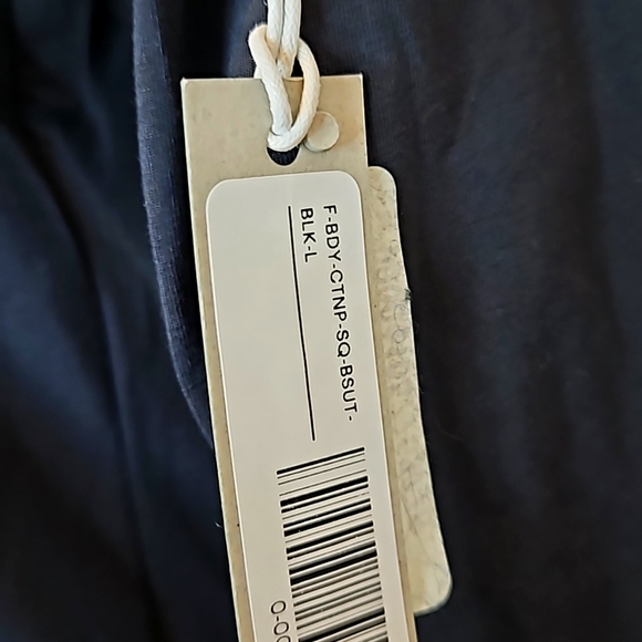Everlane Supima Square Neck Bodysuit - Picture 8 of 11